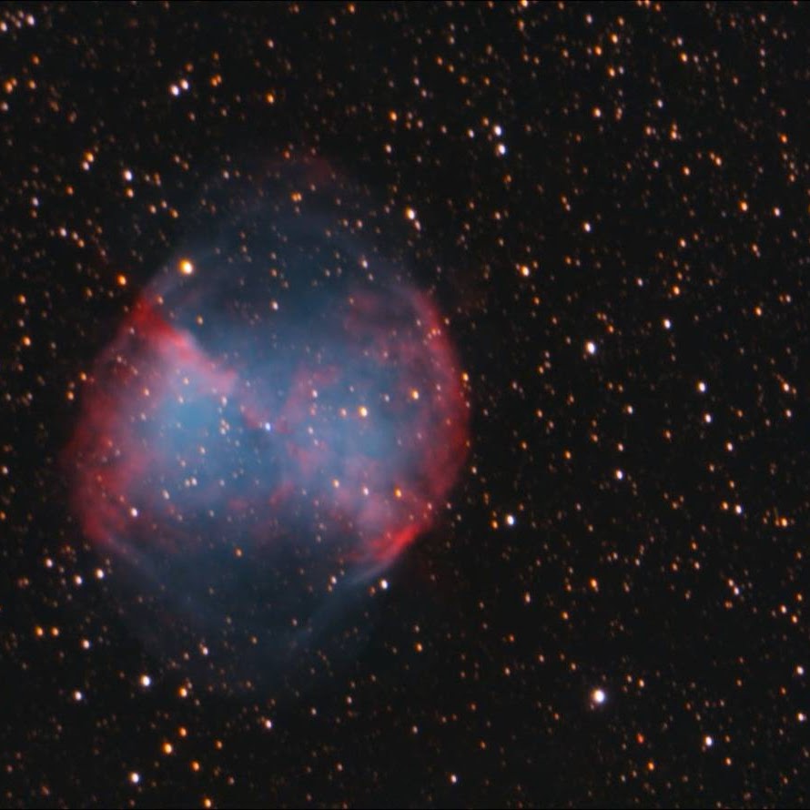 Messier 27, the Dumbbell Nebula, photographed by Cykon